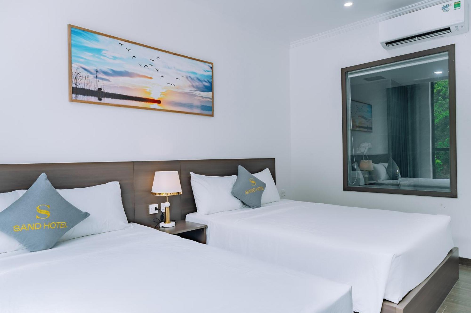 Sand Hotel Cat Ba Island Esterno foto
