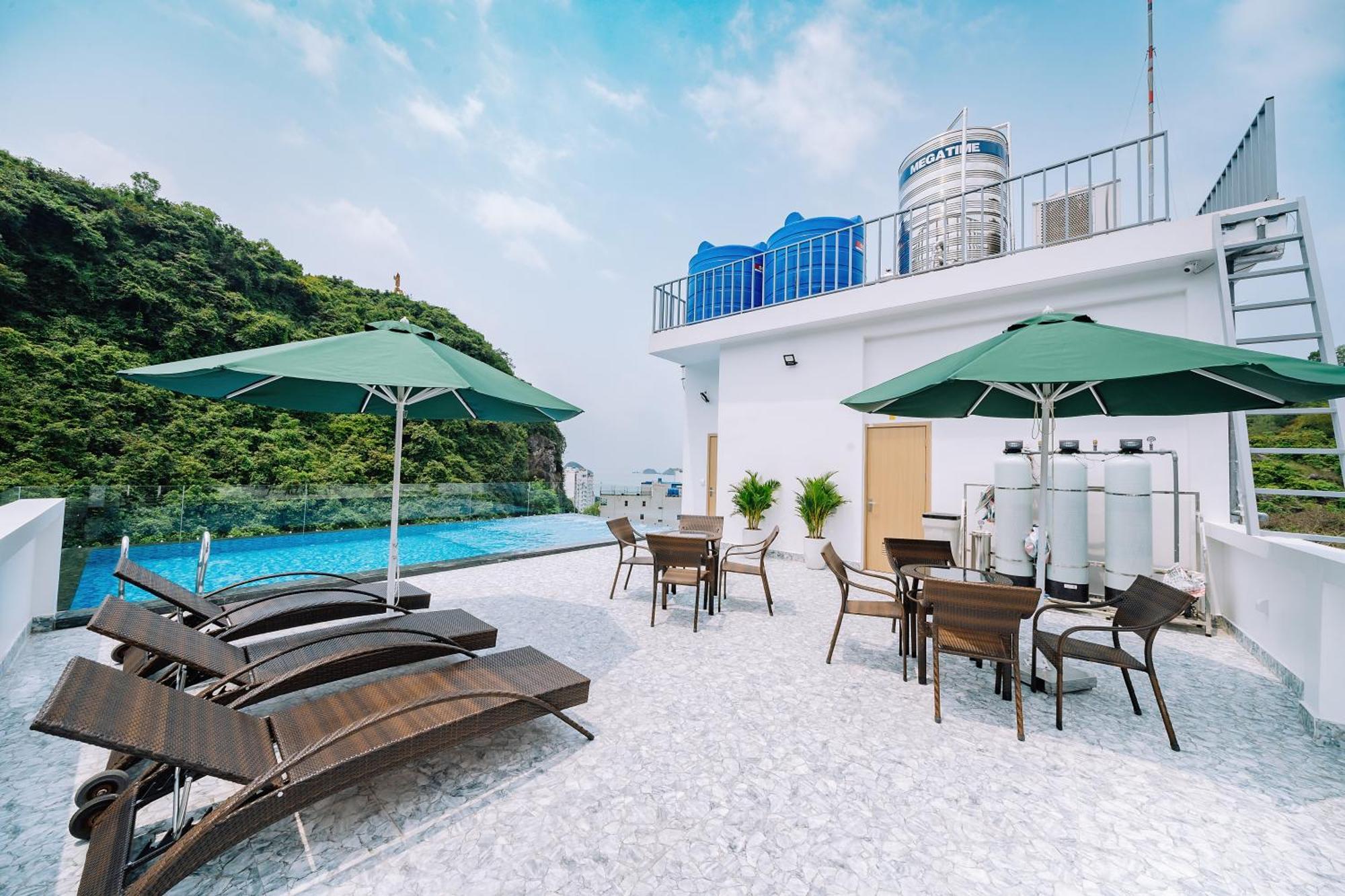 Sand Hotel Cat Ba Island Esterno foto